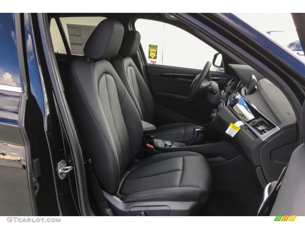 2019 X1 sDrive28i - Jet Black / Black photo #5