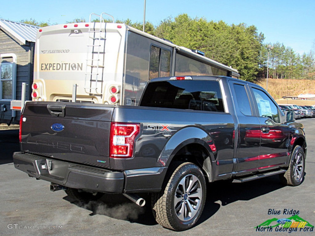 2019 F150 STX SuperCab 4x4 - Magnetic / Black photo #5