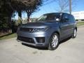 Front 3/4 View of 2019 Range Rover Sport SE