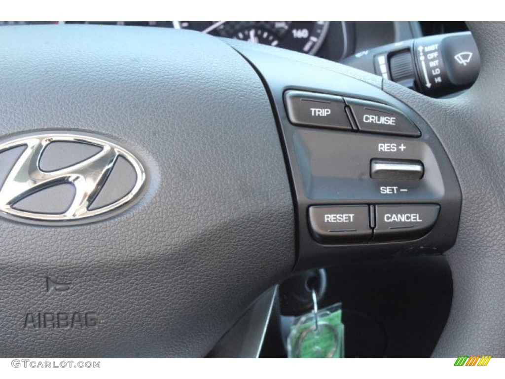 2019 Elantra SE - Quartz White Pearl / Black photo #15