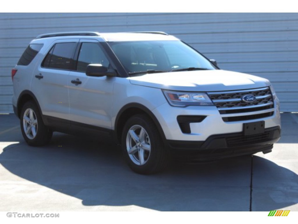 2019 Explorer FWD - Ingot Silver / Medium Stone photo #2