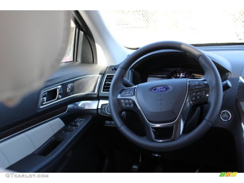 2019 Explorer Limited - White Platinum / Medium Soft Ceramic photo #23