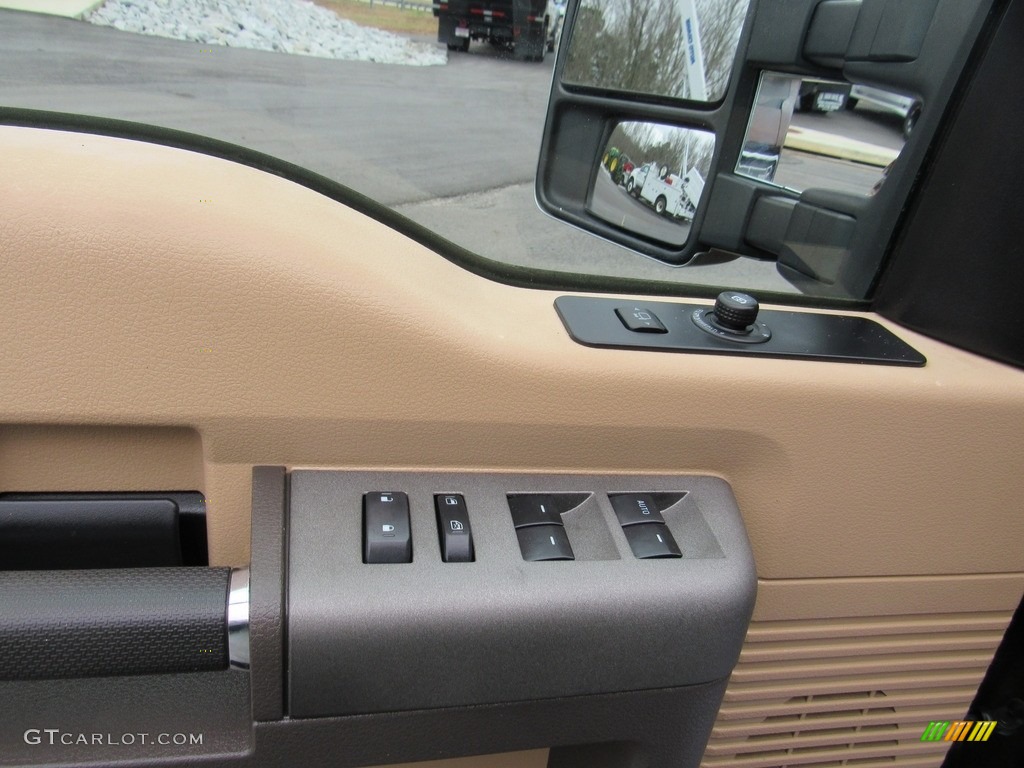 2011 F350 Super Duty XLT Crew Cab 4x4 Dually - Golden Bronze Metallic / Adobe photo #23