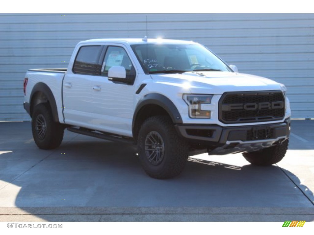 2019 F150 SVT Raptor SuperCrew 4x4 - Oxford White / Black photo #2