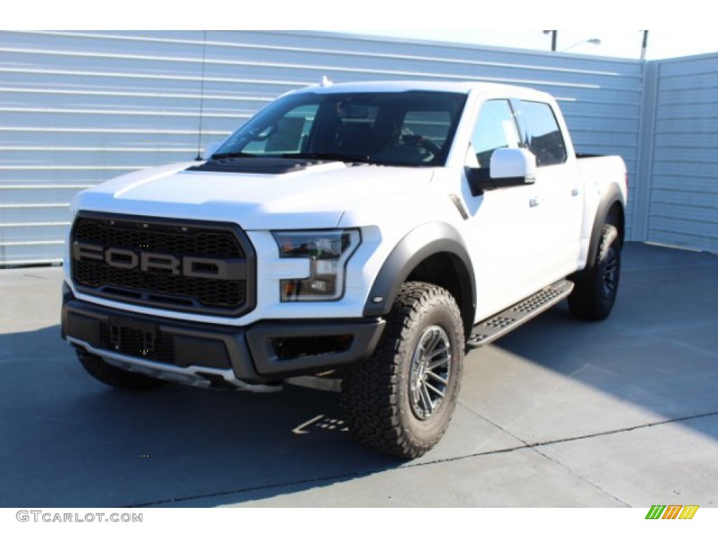 2019 F150 SVT Raptor SuperCrew 4x4 - Oxford White / Black photo #4