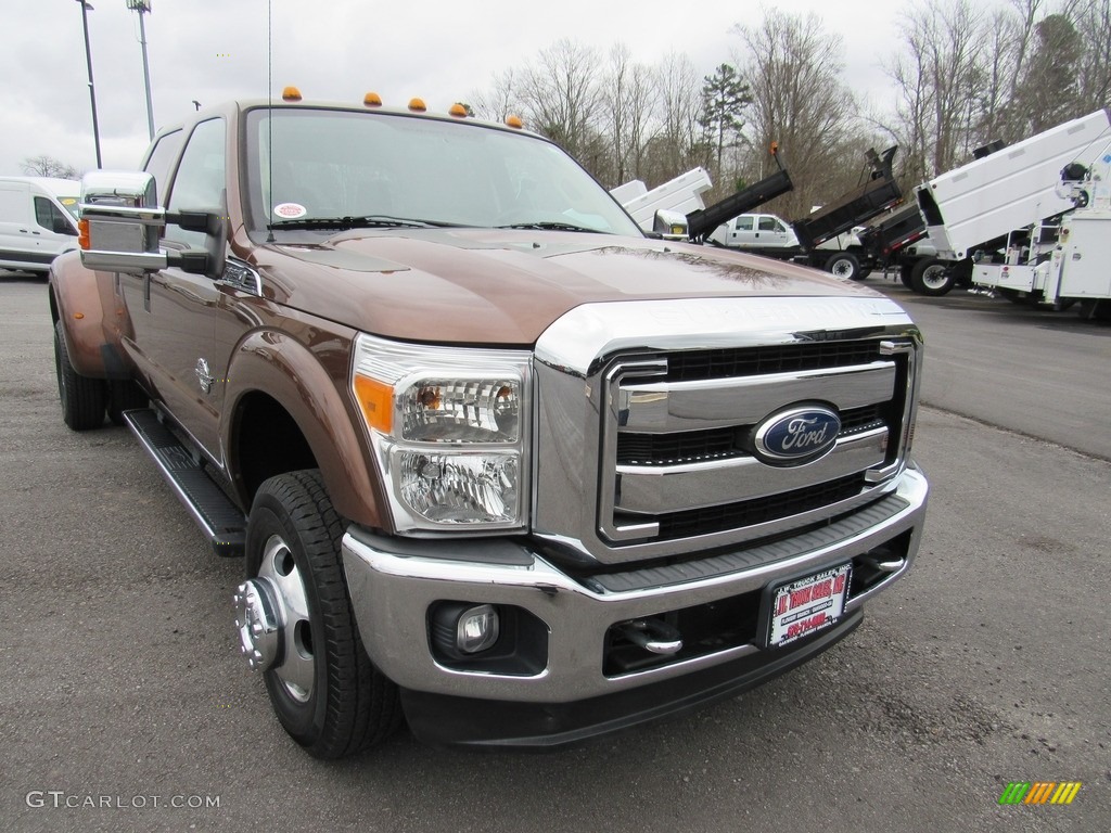 2011 F350 Super Duty XLT Crew Cab 4x4 Dually - Golden Bronze Metallic / Adobe photo #50