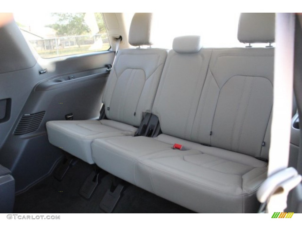 2019 Expedition Limited - Silver Spruce Metallic / Medium Stone photo #22