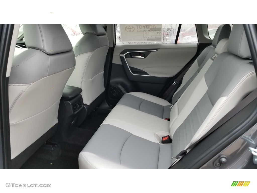 2019 RAV4 XLE AWD - Magnetic Gray Metallic / Light Gray photo #3