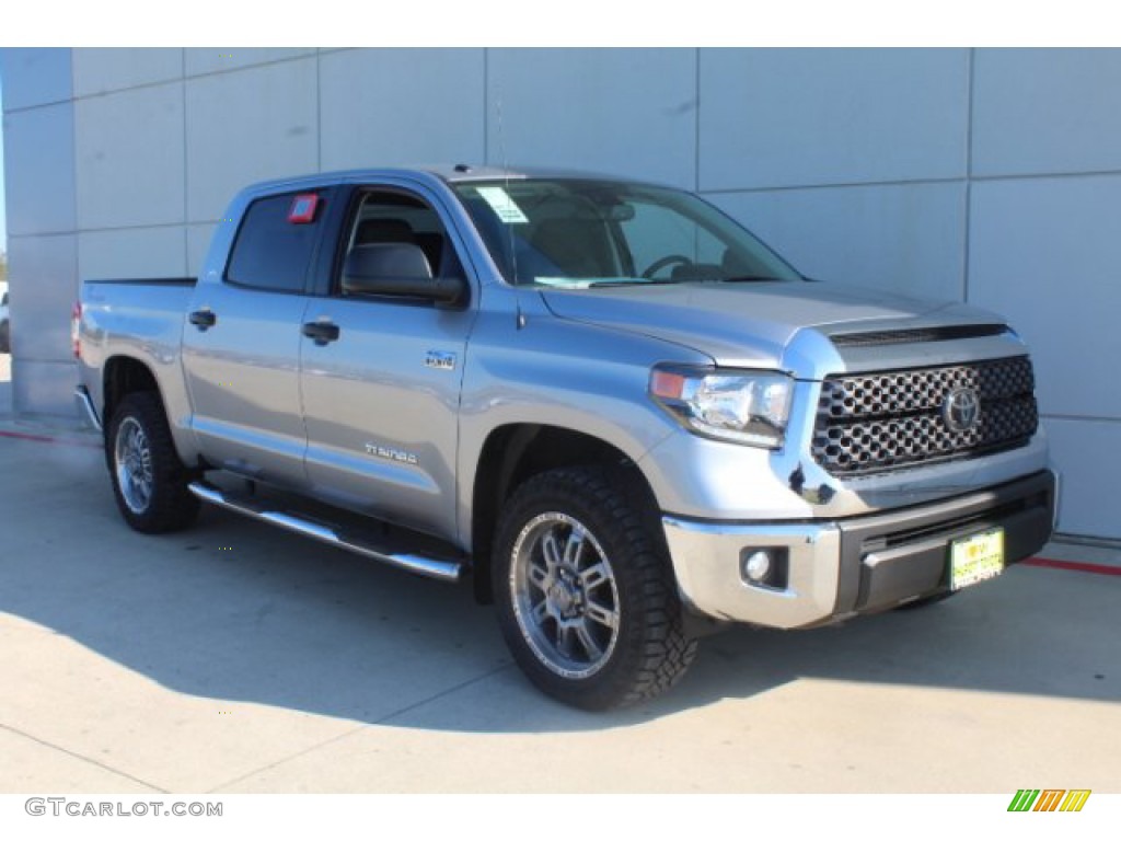 2019 Tundra SR5 CrewMax 4x4 - Silver Sky Metallic / Graphite photo #2