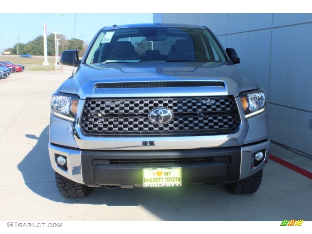 2019 Tundra SR5 CrewMax 4x4 - Silver Sky Metallic / Graphite photo #3