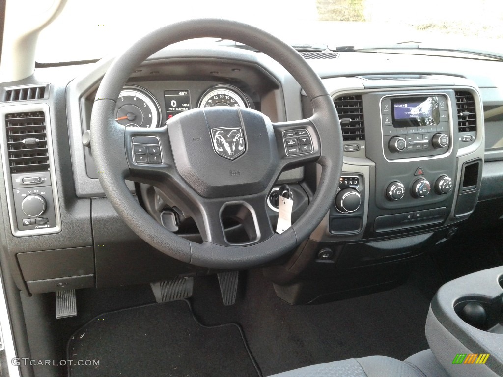 2019 1500 Classic Tradesman Regular Cab - Bright Silver Metallic / Black/Diesel Gray photo #23