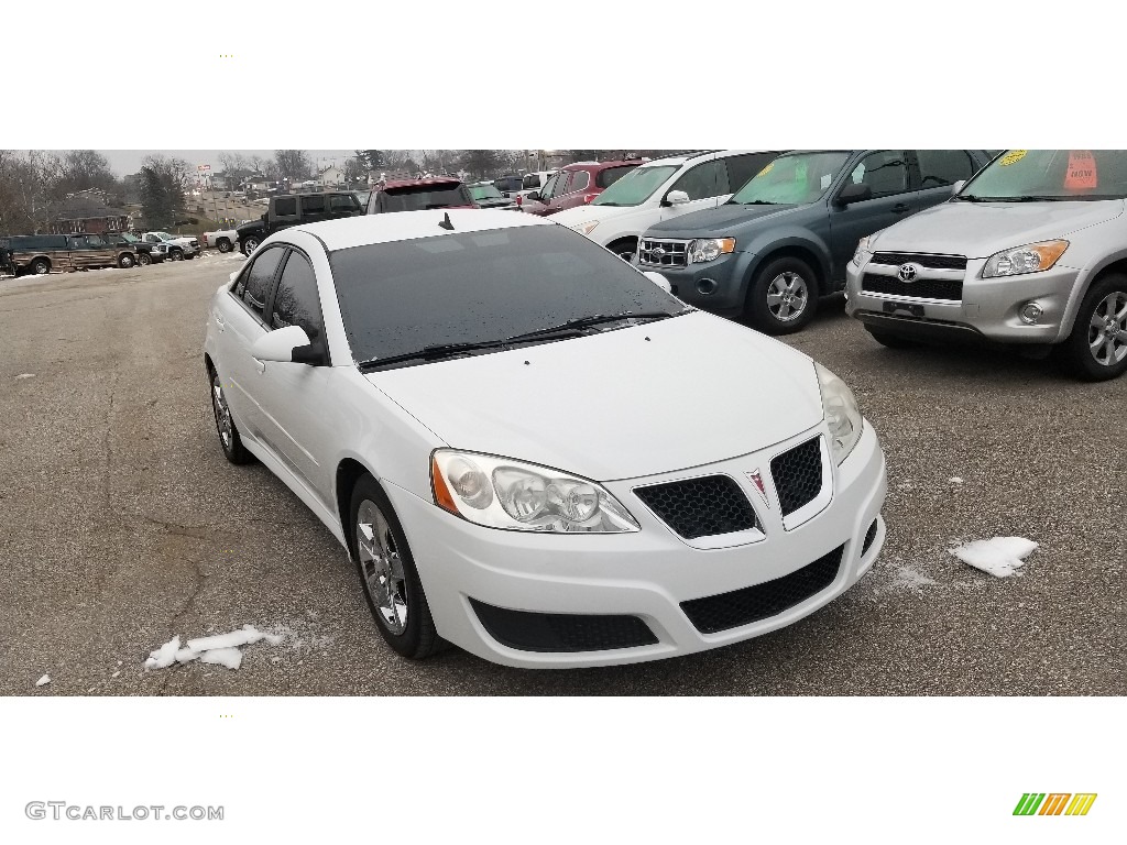 2010 G6 Sedan - Summit White / Ebony photo #2