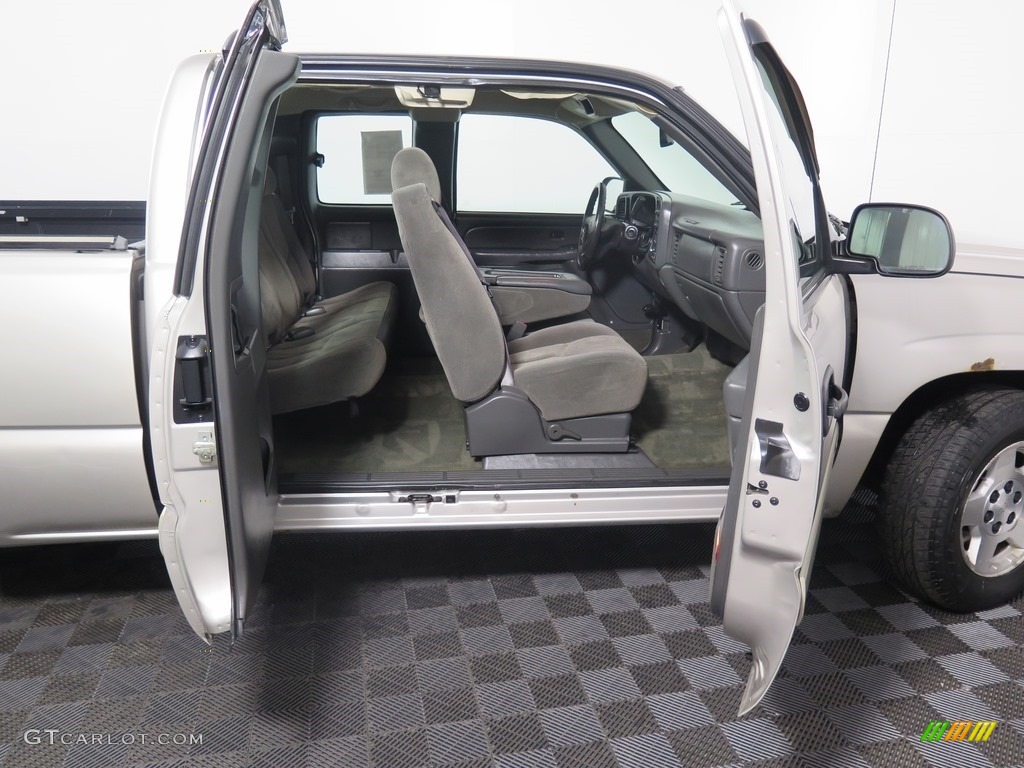 2005 Silverado 1500 LS Extended Cab - Silver Birch Metallic / Dark Charcoal photo #22
