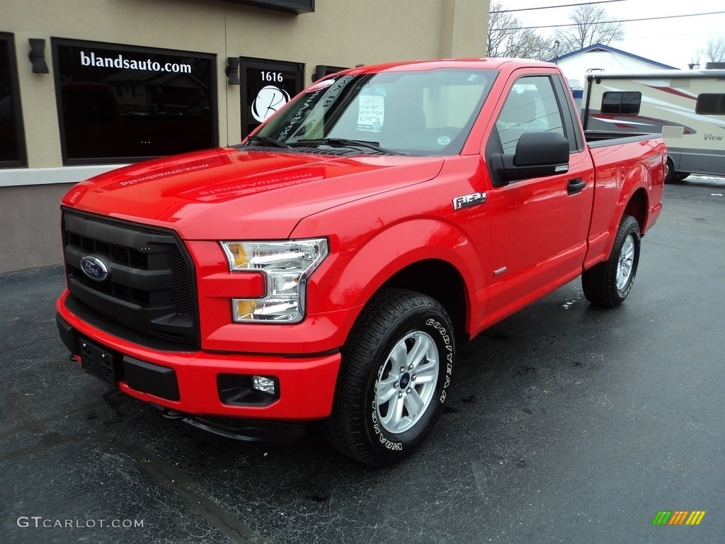 2016 F150 XL Regular Cab 4x4 - Race Red / Medium Earth Gray photo #2