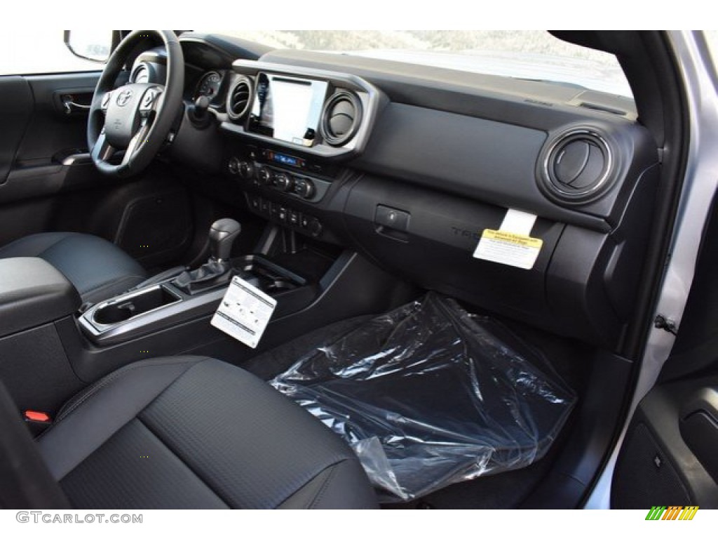2019 Toyota Tacoma TRD Sport Double Cab 4x4 Black Dashboard Photo #131442439