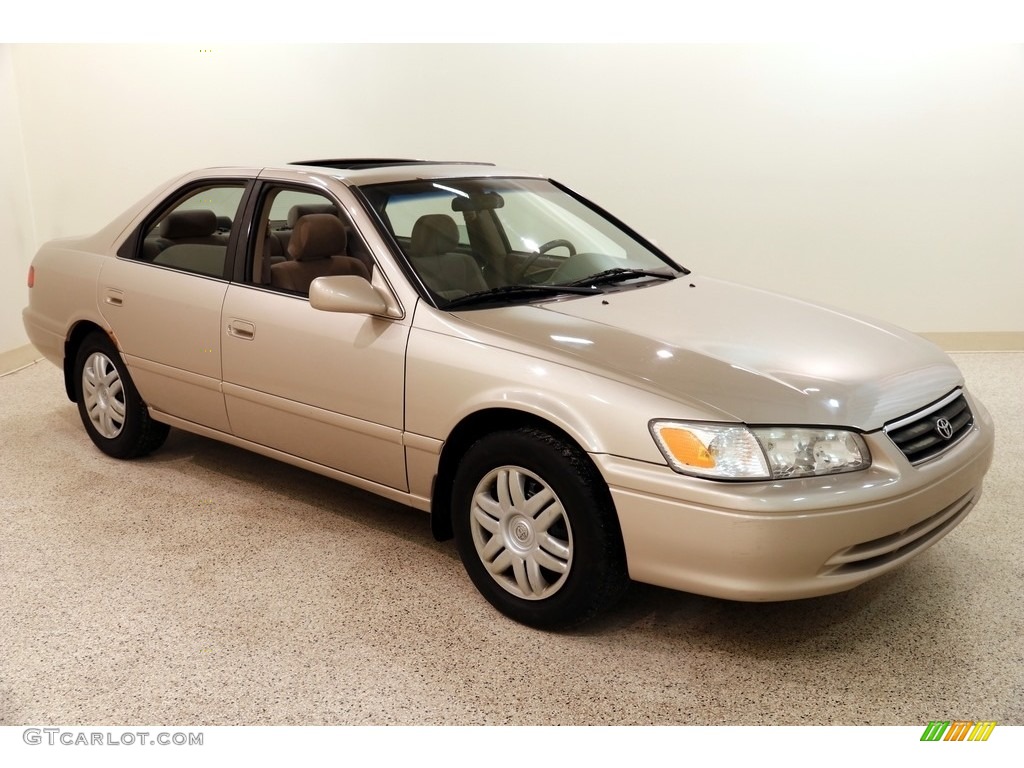 2000 Camry LE - Cashmere Beige Metallic / Oak photo #1