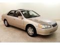 2000 Cashmere Beige Metallic Toyota Camry LE #131440744