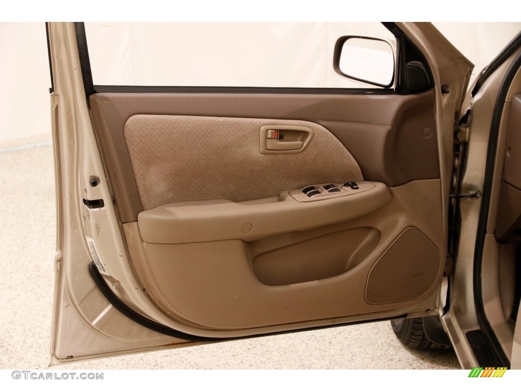 2000 Camry LE - Cashmere Beige Metallic / Oak photo #4