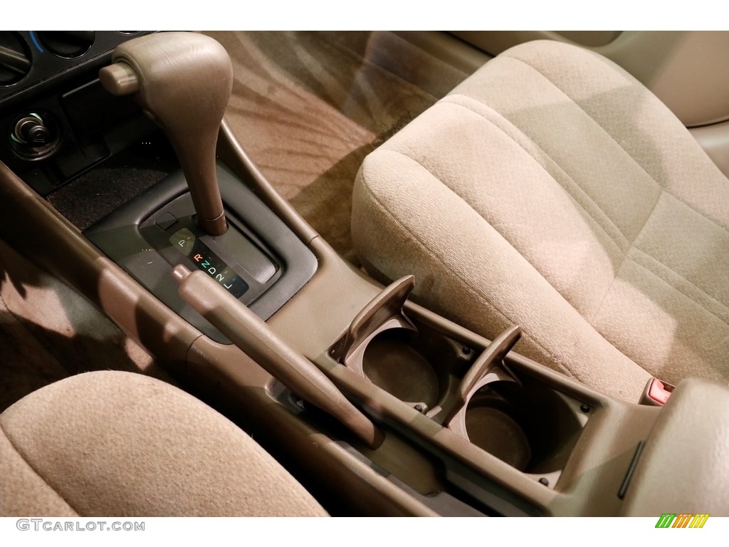 2000 Camry LE - Cashmere Beige Metallic / Oak photo #12