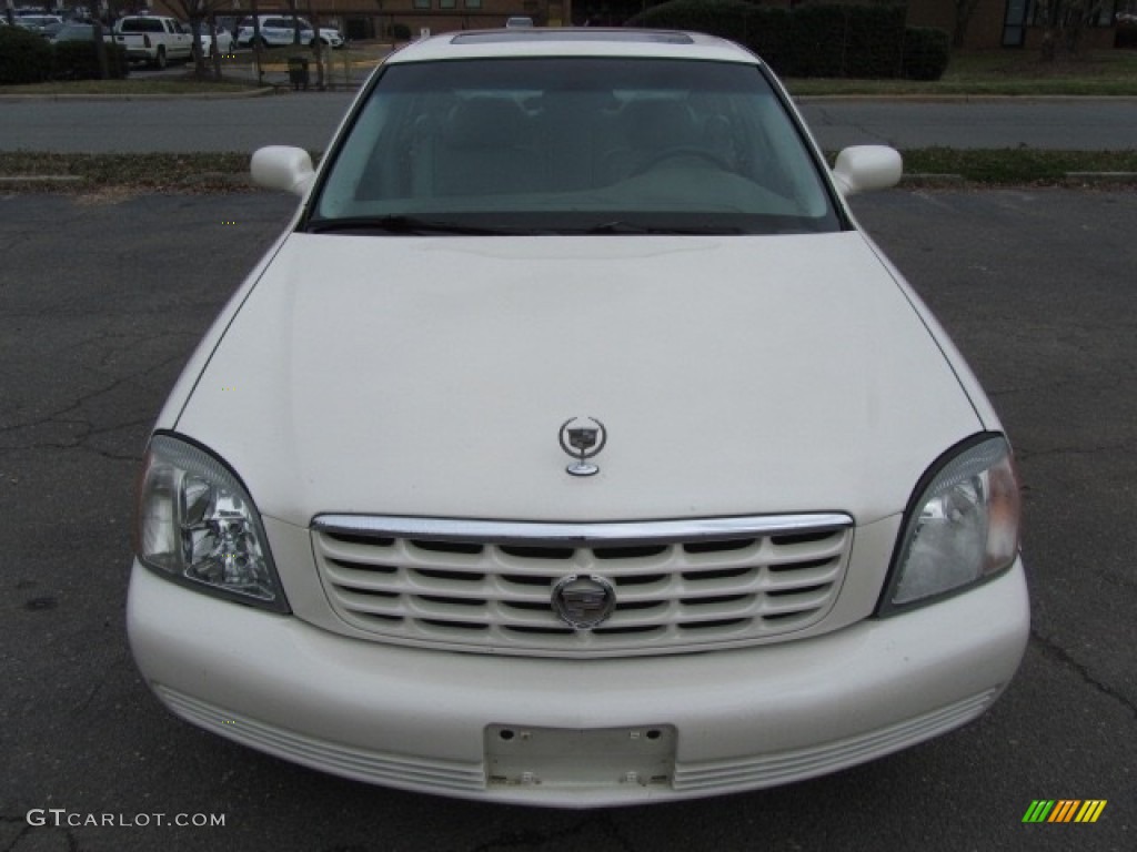 2003 DeVille Sedan - White Diamond / Dark Gray photo #5