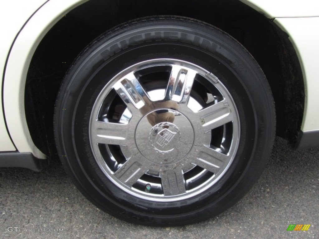 2003 DeVille Sedan - White Diamond / Dark Gray photo #27