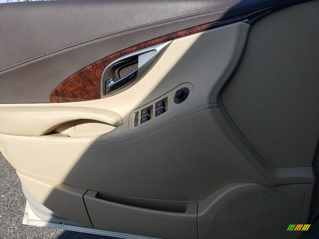 2011 LaCrosse CXL - Gold Mist Metallic / Cocoa/Cashmere photo #24