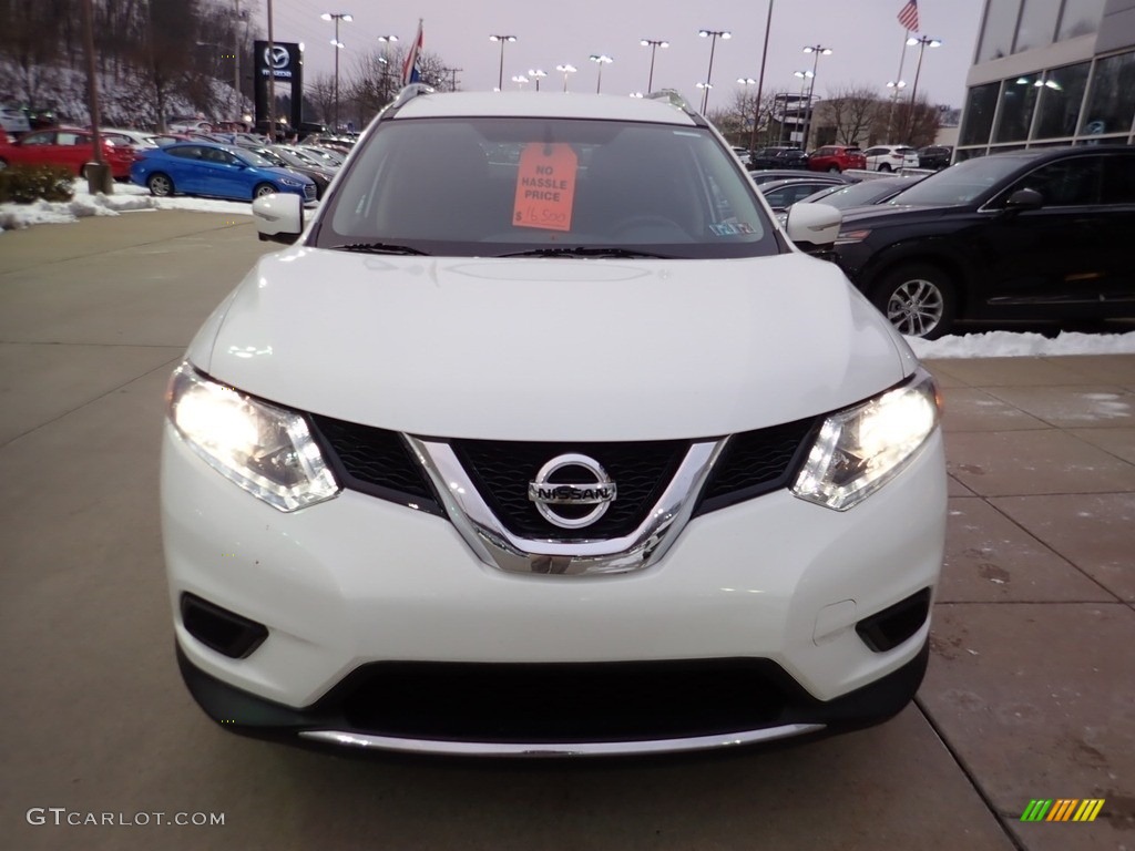 2014 Rogue SV AWD - Moonlight White / Charcoal photo #8