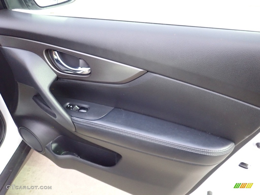 2014 Rogue SV AWD - Moonlight White / Charcoal photo #13