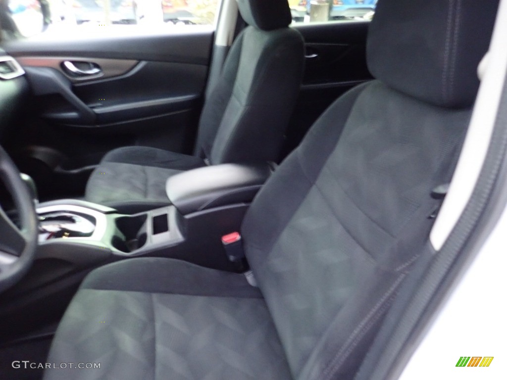 2014 Rogue SV AWD - Moonlight White / Charcoal photo #15