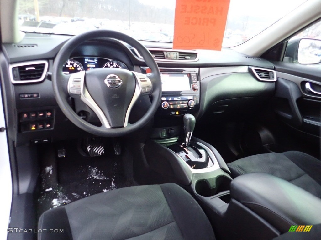 2014 Rogue SV AWD - Moonlight White / Charcoal photo #17