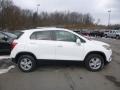 Summit White - Trax LT AWD Photo No. 7