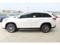 2019 Blizzard Pearl White Toyota Highlander XLE  photo #6