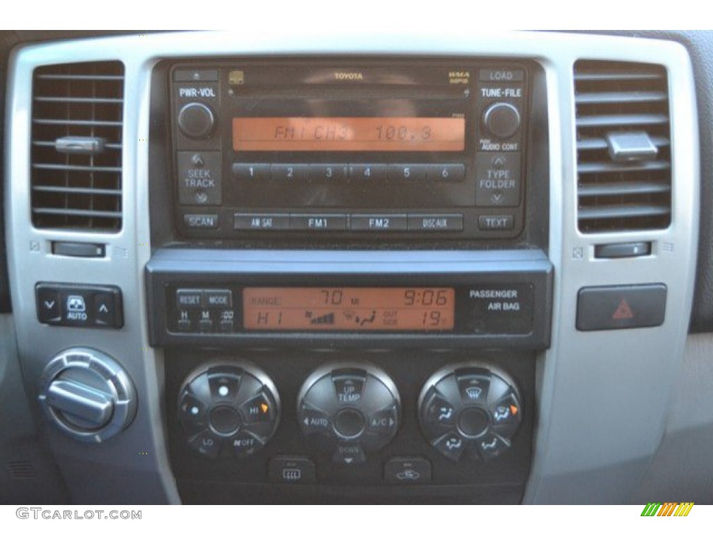 2008 4Runner SR5 4x4 - Galactic Gray Mica / Stone Gray photo #11