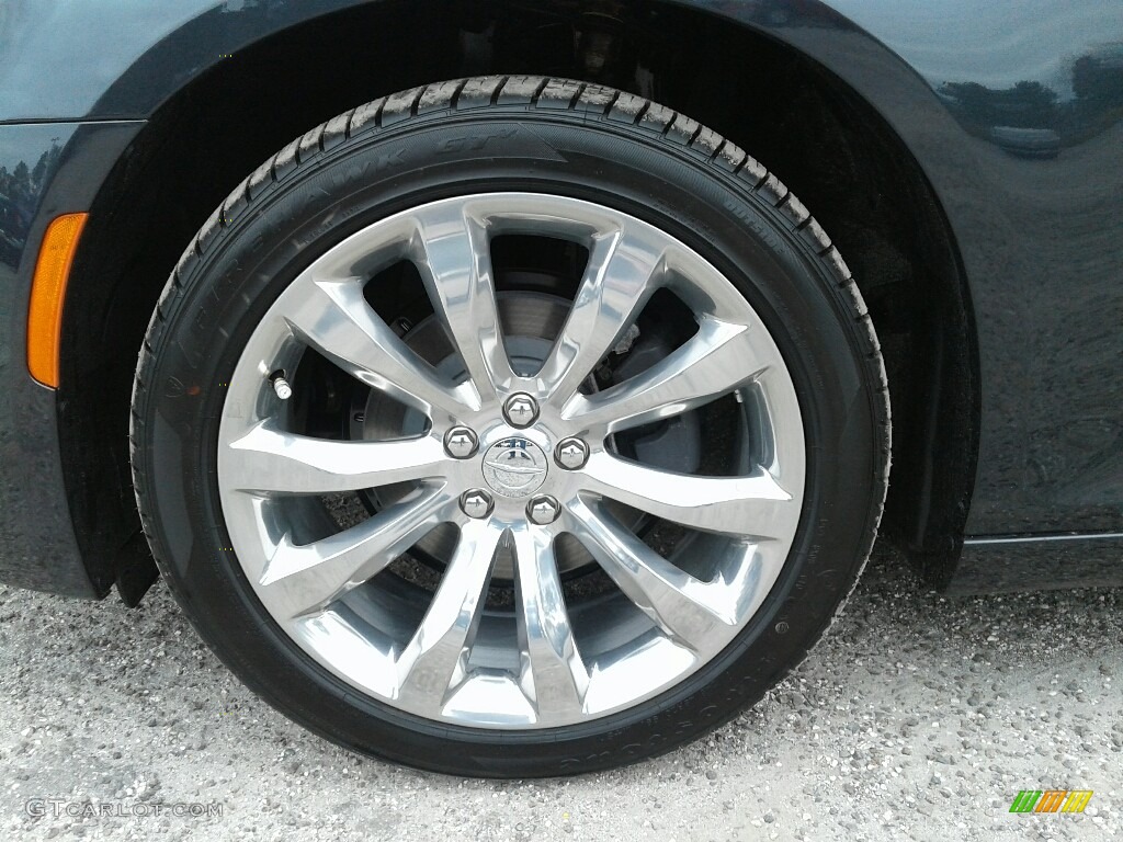 2019 Chrysler 300 Touring Wheel Photo #131465817