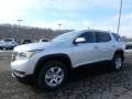 Front 3/4 View of 2019 Acadia SLE AWD