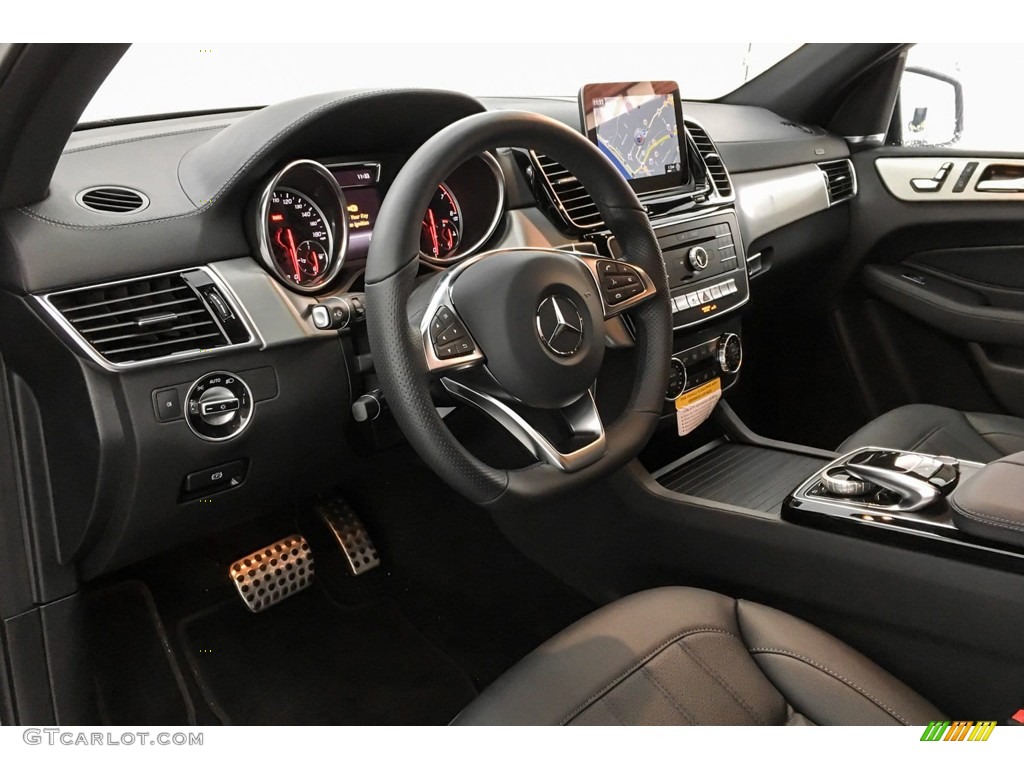 2019 Mercedes-Benz GLE 43 AMG 4Matic Black Dashboard Photo #131466933