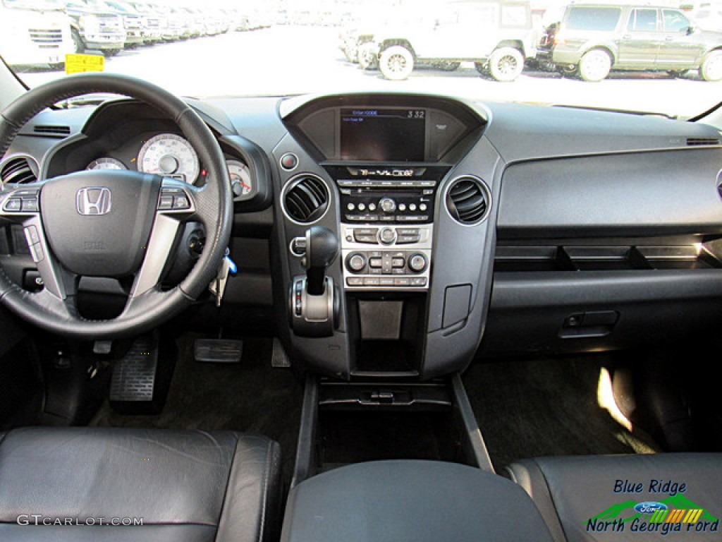 2015 Pilot EX-L 4WD - Modern Steel Metallic / Black photo #16