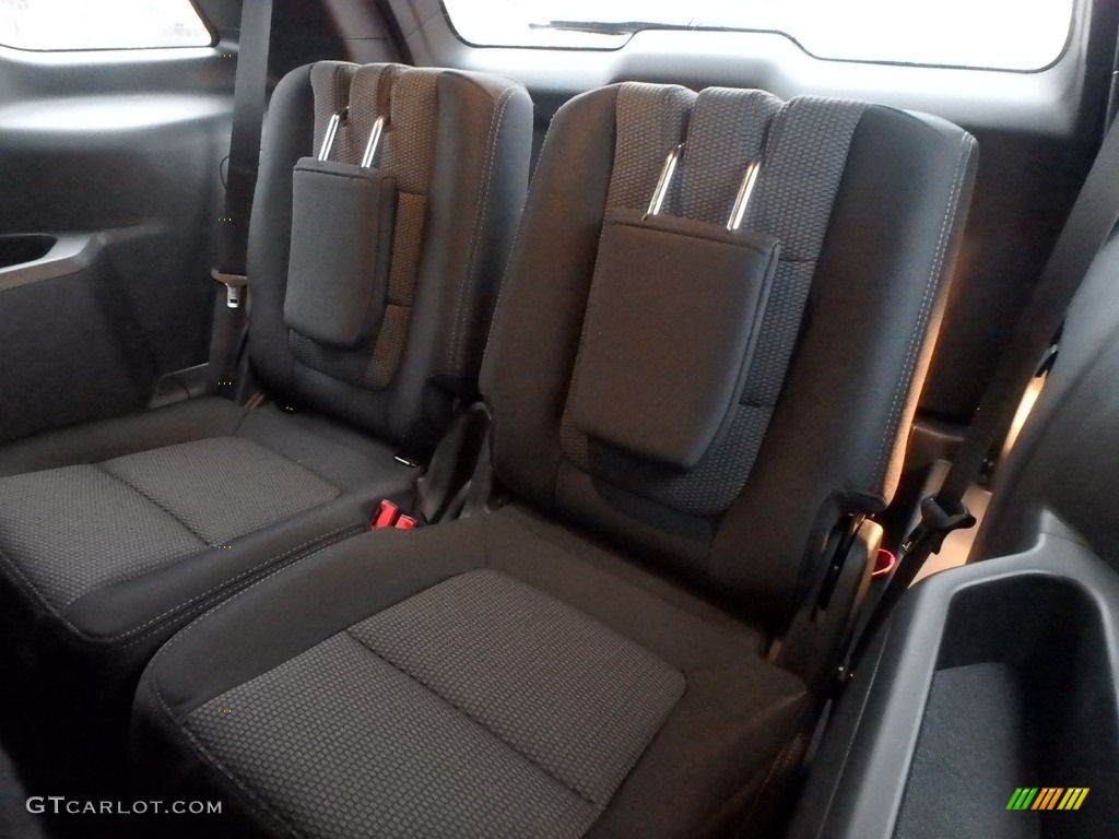 2019 Explorer XLT 4WD - Agate Black / Medium Black photo #11