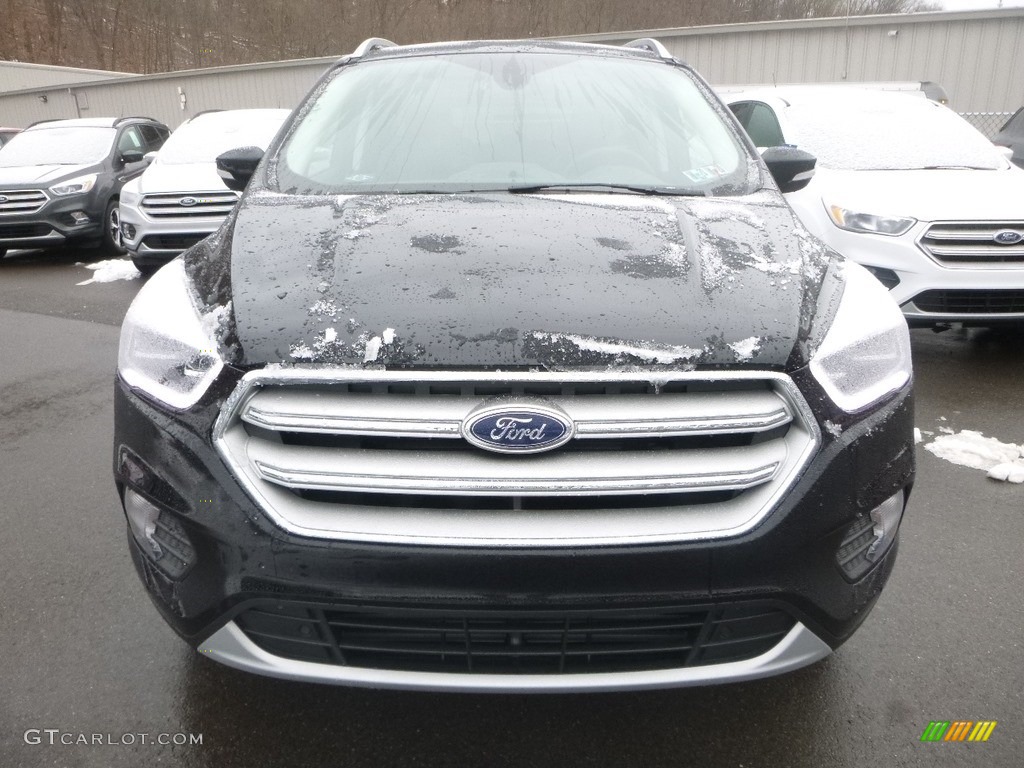 2019 Escape Titanium 4WD - Agate Black / Chromite Gray/Charcoal Black photo #4