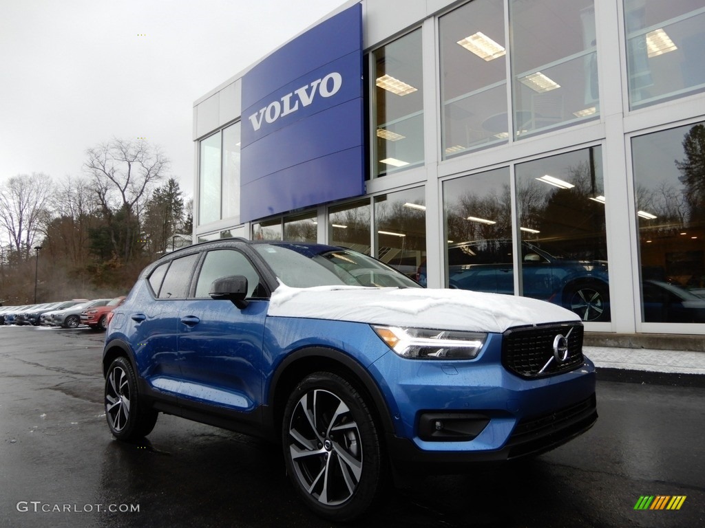 Bursting Blue Metallic 2019 Volvo XC40 T5 R-Design AWD Exterior Photo #131482293