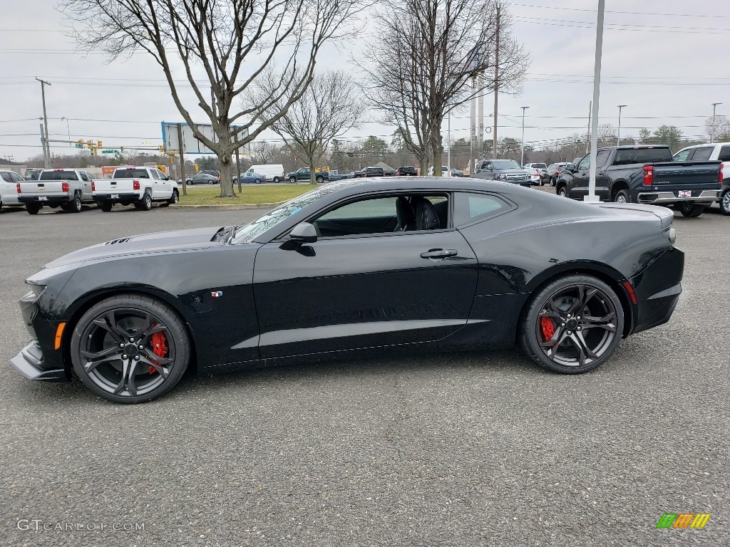 Mosaic Black Metallic 2019 Chevrolet Camaro SS Coupe Exterior Photo #131482446