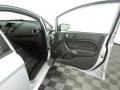 Ingot Silver - Fiesta SE Sedan Photo No. 18
