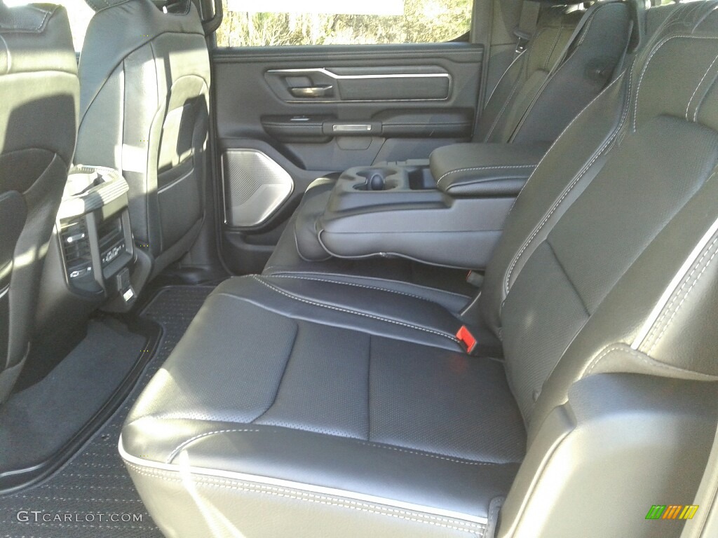 2019 1500 Limited Crew Cab - Billett Silver Metallic / Black photo #10