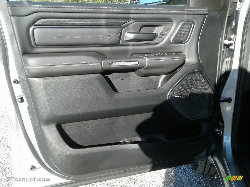 2019 1500 Limited Crew Cab - Billett Silver Metallic / Black photo #17