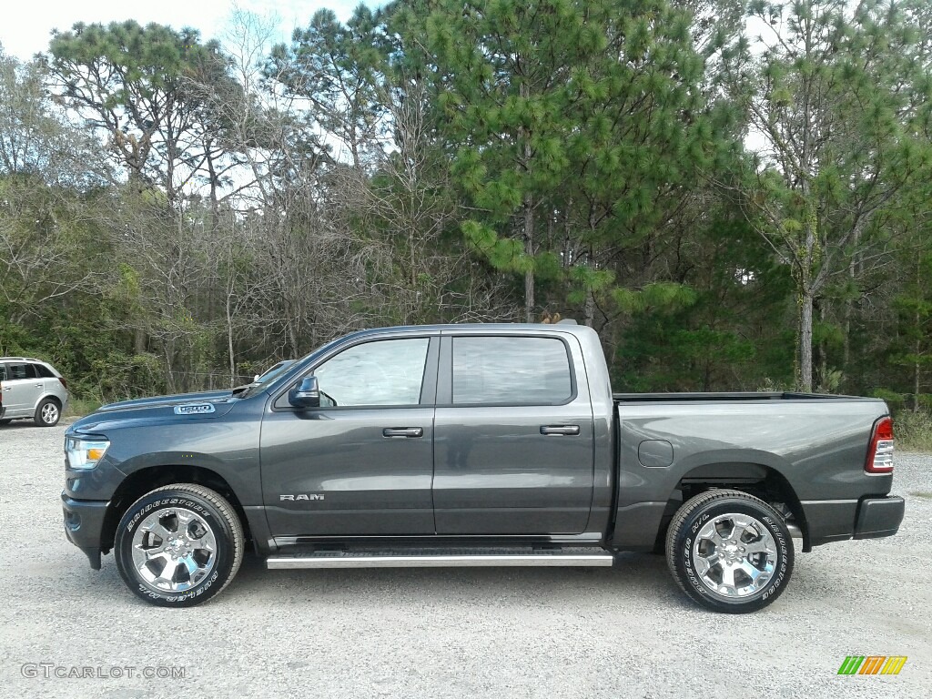 2019 1500 Big Horn Crew Cab 4x4 - Granite Crystal Metallic / Black photo #2