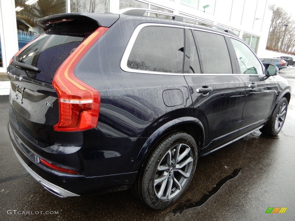 2019 XC90 T6 AWD Momentum - Magic Blue Metallic / Charcoal photo #2