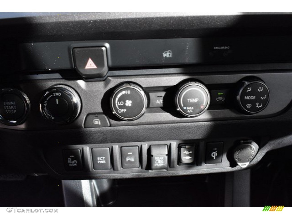 2019 Tacoma SR5 Double Cab 4x4 - Barcelona Red Metallic / TRD Graphite photo #29