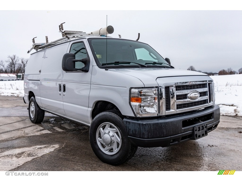 2014 E-Series Van E250 Cargo Van - Oxford White / Medium Flint photo #1