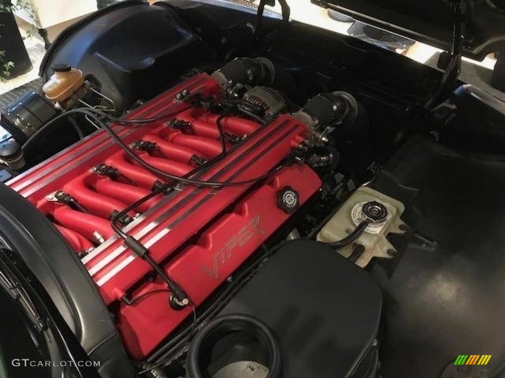 1995 Dodge Viper RT-10 8.0 Liter OHV 20-Valve V10 Engine Photo #131491714