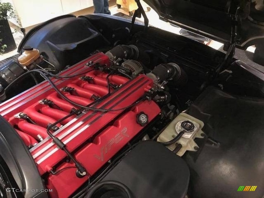 1995 Dodge Viper RT-10 8.0 Liter OHV 20-Valve V10 Engine Photo #131491789